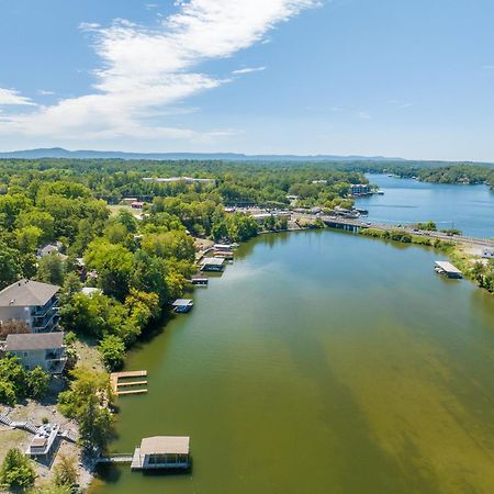 Ember'S View, Spa City Jewel- Lovely Lake Condo Hot Springs Exterior photo