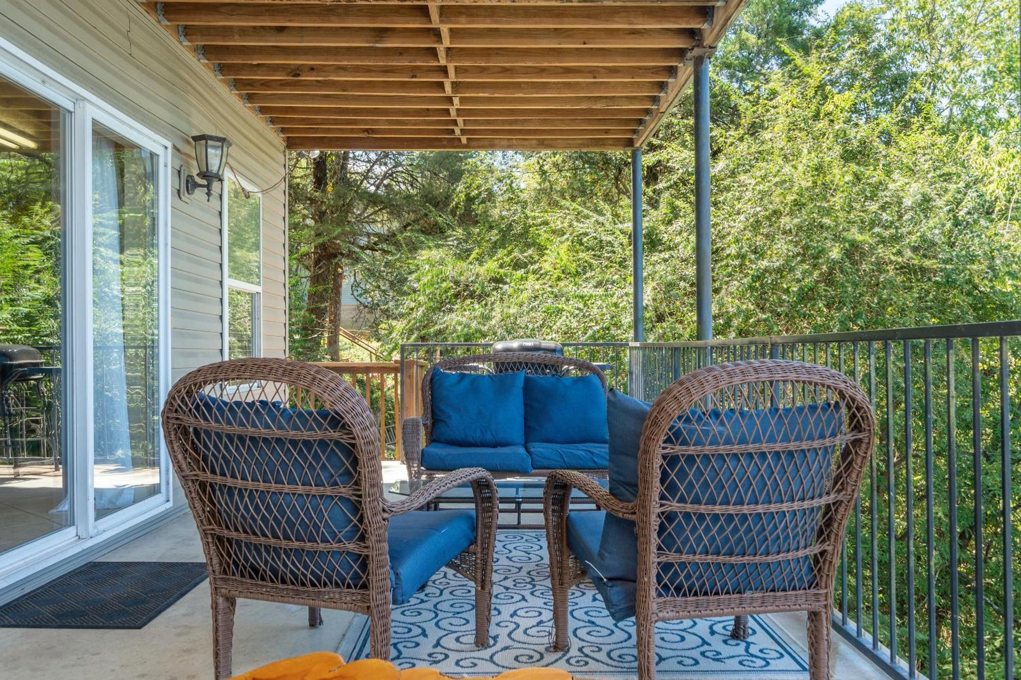 Ember'S View, Spa City Jewel- Lovely Lake Condo Hot Springs Exterior photo